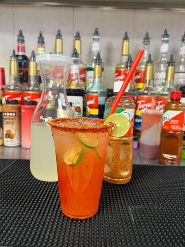 20 oz Dragon Mango Lemonade.